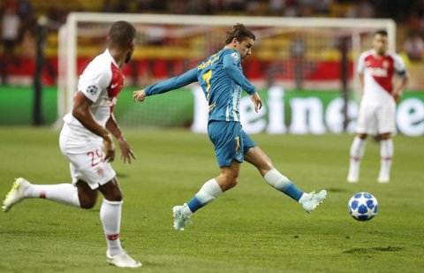 Không ghi bàn nhưng Griezmann vẫn để dấu ấn đậm nét với pha kiến tạo cho Diego Costa