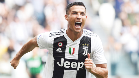 Ronaldo thắp sáng vùng quê nghèo Frosinone