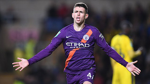 Foden in dấu giầy trong cả 3 bàn thắng của Man City