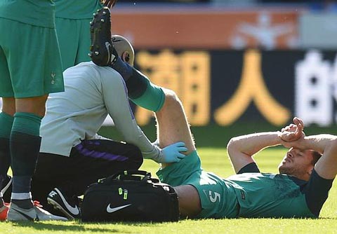 Vertonghen là trường hợp mới nhất dính chấn thương của Tottenham