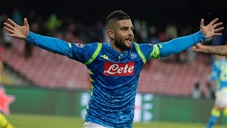 Insigne tỏa sáng giúp Napoli đánh bại Liverpool