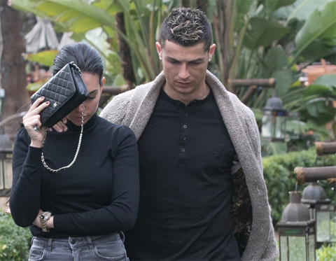 Georgina và Ronaldo đang sống trong những ngày sóng gió