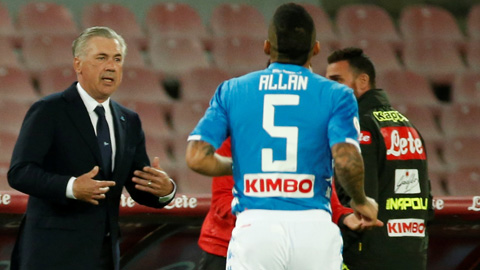 Napoli thi đấu lầm lì và đầy hiệu quả nhờ tài điều binh khiển tướng của Carlo Ancelotti