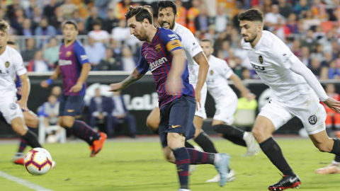 Messi tỏa sáng mang về bàn gỡ