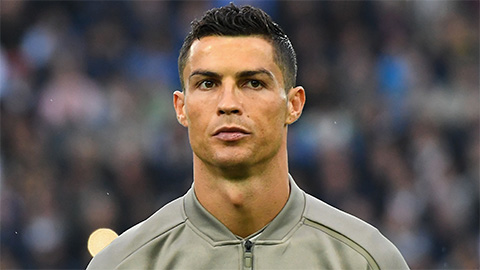 EA Sports đưa hình ảnh Ronaldo trở lại trang chủ