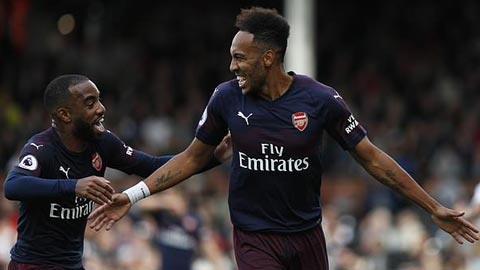 Aubameyang và Lacazette đang là song sát đáng sợ của Arsenal