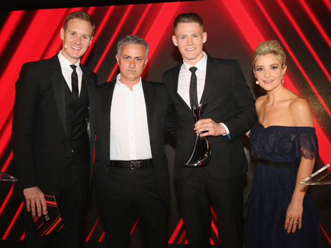Mourinho từng đưa McTominay lên cao vút để rồi bây giờ đẩy anh rơi tõm xuống vực sâu