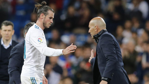 Quyết định không bán Bale của chủ tịch Perez khiến Zidane phải rời Bernabeu vào cuối mùa trước