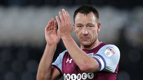 Terry trở lại Aston Villa trong vai trò trợ lý HLV