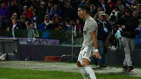 Ronaldo chỉ muốn hét lên: Đã đánh mất, đừng đi tìm!