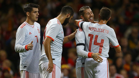 Ramos là cầu thủ Real hiếm hoi trong màu áo ĐT Tây Ban Nha ở trận thắng Xứ Wales