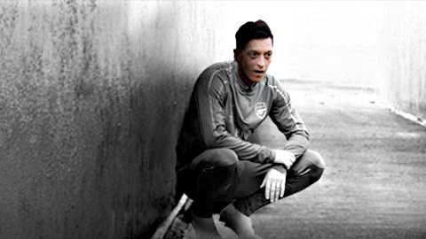 Mesut Oezil: Ngày sinh nhật của kẻ vô gia cư