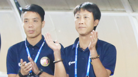 HLV Nguyễn Thành Công: 'Tôi quá bất ngờ với cú về đích của Sài Gòn FC!'