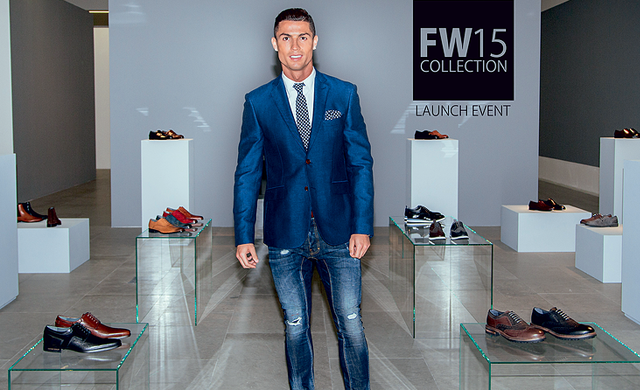 Ronaldo đặc biết yêu thích sưu tập giày