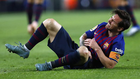 Messi vừa dính chấn thương ở tay và dự kiến phải nghỉ 3 tuần