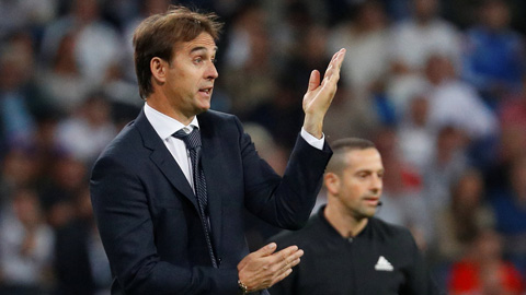 Real sau thắng lợi nhọc nhằn 2-1 trước Viktoria Plzen: El Clasico sẽ phán xét Lopetegui