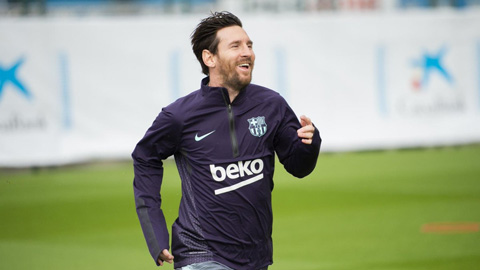 Messi trở lại tập luyện sau 10 ngày