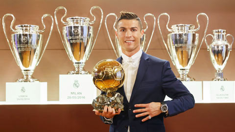 Ronaldo hối hả vì Quả bóng vàng