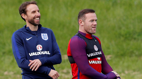 ĐT Anh và Pháp triệu tập đội hình: Rooney và Martial tái xuất