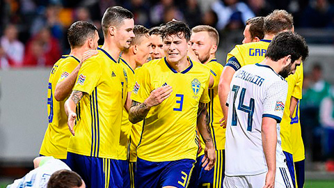 Nations League: Sao M.U đưa Thụy Điển thăng hạng