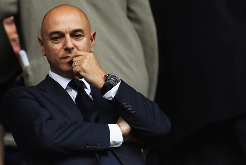 Chủ tịch Tottenham, Levy từng đưa ra cái giá “đuổi khách” nên Abra quay sang mua Chelsea