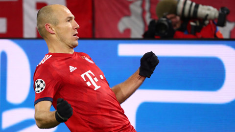 Robben chấm dứt  960 phút 'tịt ngòi'