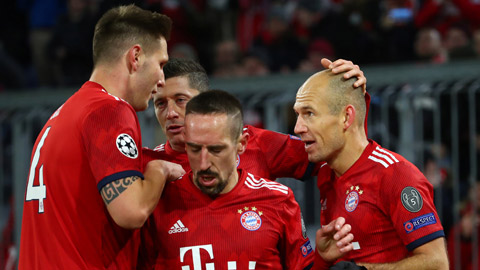 Bayern rơi vãi nhiều điểm vào cuối trận
