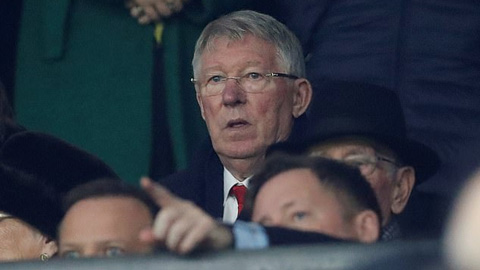 Alex Ferguson bị cấm đến Old Trafford vì sức khỏe