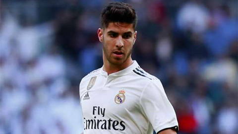 HLV Solari bảo vệ Asensio trước làn sóng chỉ trích