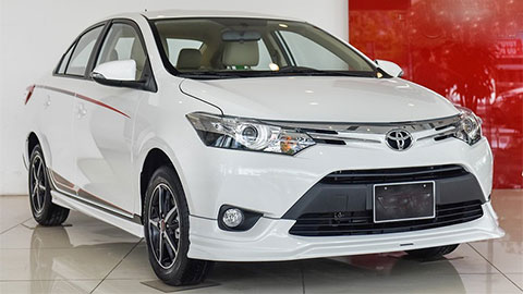 Toyota giảm giá mạnh các mẫu xe bán tại Việt Nam dịp cuối năm