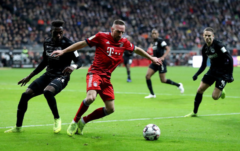Ribery mở tỷ số ở những phút cuối hiệp 1