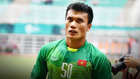 Bùi Tiến Dũng nguy cơ lại dự bị cho Văn Lâm ở Asian Cup 2019