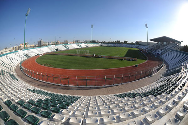 Sân Maktoum bin Rashid Al Maktoum - 12.000 chỗ ngồi