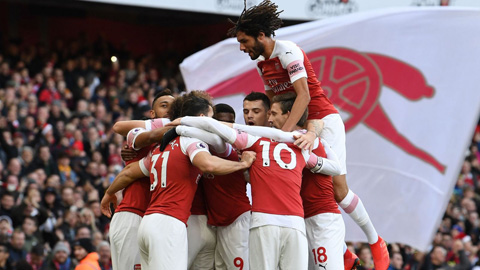 Arsenal: 'Bão' đã tan trên bầu trời Emirates