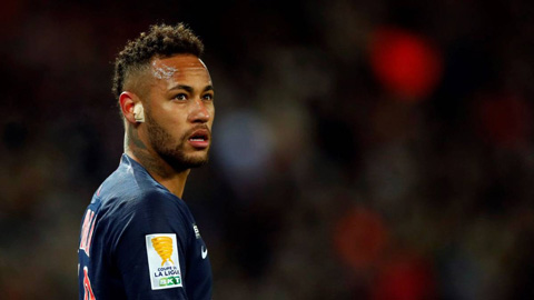 Neymar 5 lần van xin được trở lại Barca