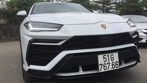 Lamborghini Urus màu trắng của đại gia Minh Nhựa mang biển siêu đẹp