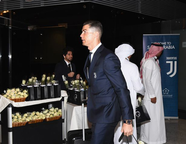 Ronaldo và các đồng đội được chào đón nồng nhiệt tại Saudi Arabia