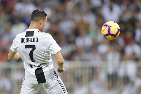 Ronaldo đánh đầu mở tỷ số cho Juve