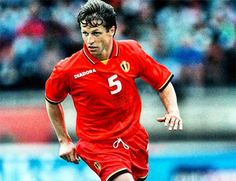 Vital Borkelmans trong màu áo ĐT Bỉ khi còn là cầu thủ