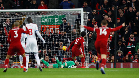 Salah có bàn thắng gỡ hòa 1-1 cho Liverpool