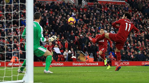 Salah giúp Liverpool hạ gục Palace