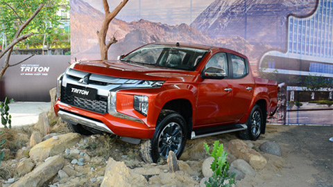 Mitsubishi Triton 2019 ra mắt tại Việt Nam với giá từ 730,5 triệu, quyết đấu Ford Ranger