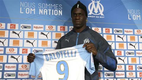 Balotelli gia nhập Marseille