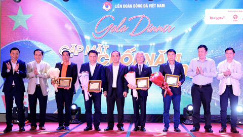 Gala Dinner - Gặp mặt cuối năm Liên đoàn bóng đá Việt Nam năm 2018: Báo Bóng đá được VFF ghi nhận đơn vị hoàn thành tốt nhiệm vụ