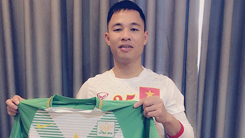 Cựu tuyển thủ Xuân Thành đón tin vui trong năm mới