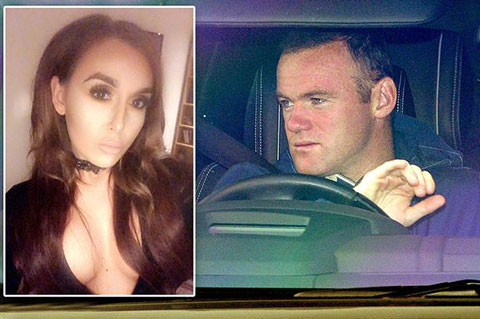 Rooney vẫn chưa chừa sau scandal nhậu quên đường về với cô ả Laura