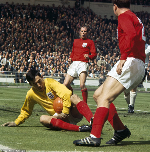 Banks trong trận chung kết World Cup 1966 với Tây Đức