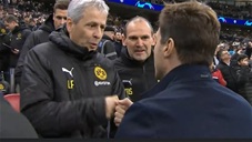 HLV Dortmund đấm tay thay vì bắt tay Pochettino