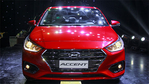 Hyundai Accent đẹp long lanh giá 400 triệu tại Việt Nam có gì hot?