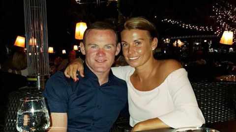 Rooney bị vợ bắt đi cai nghiện rượu